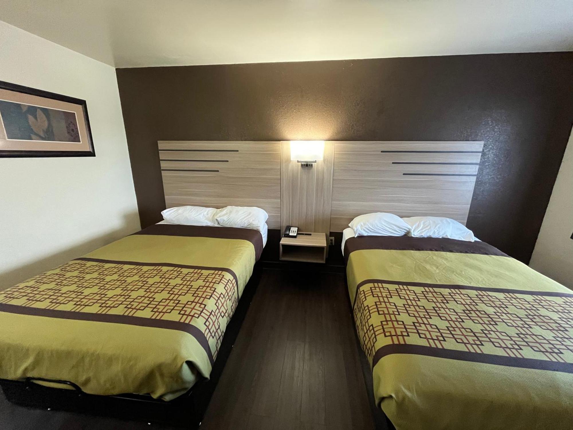 Budget Inn By Oyo Nassawadox Hwy 13 Buitenkant foto